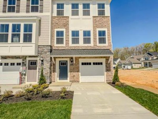 10533 COBBLER PLACE , WHITE PLAINS, MD 20695