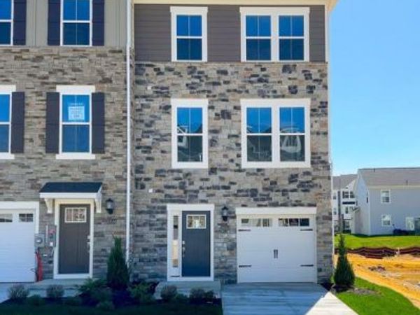 10532 COBBLER PLACE , WHITE PLAINS, MD 20695