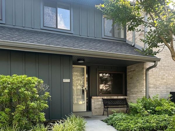 560 FOXWOOD LANE, Unit 560, PAOLI, PA 19301