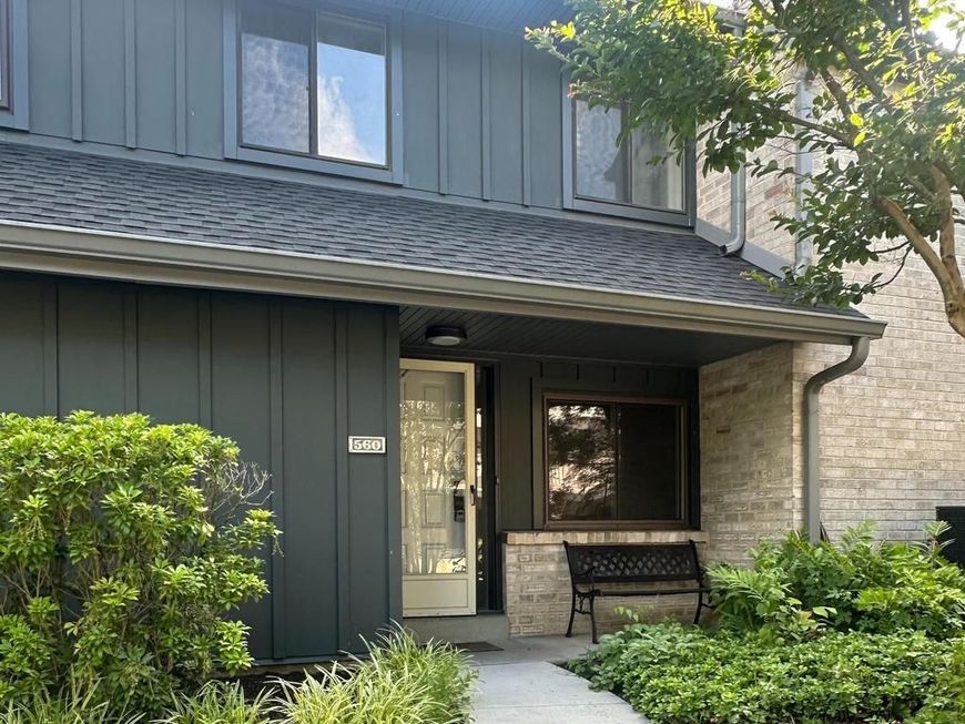 560 Foxwood Lane, Unit 560, Paoli, PA 19301 Main Photo