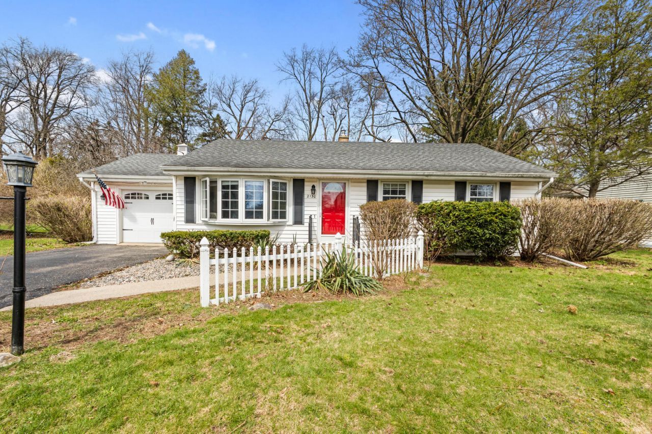 2130 Kalarama Avenue, Portage, MI 49024 Main Photo