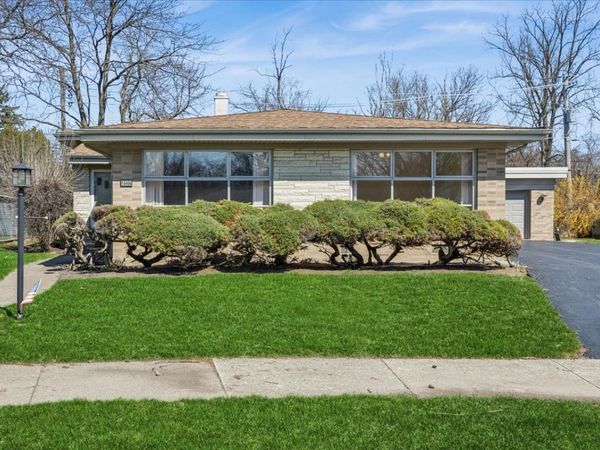 10406 Preston Street , Westchester, IL 60154