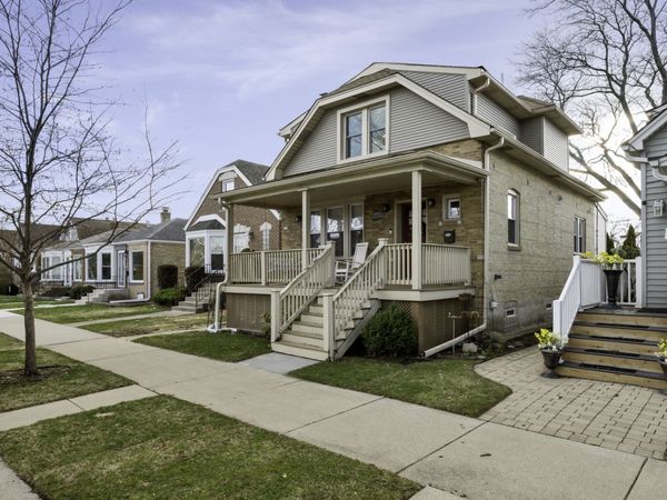 5422 N Natoma Avenue, Chicago, IL 60656