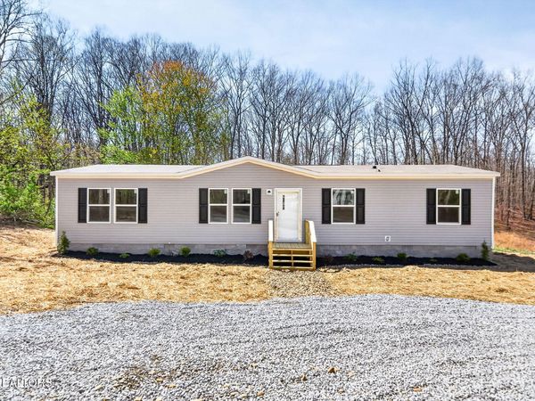 223 Dublin Drive, Crossville, TN 38572