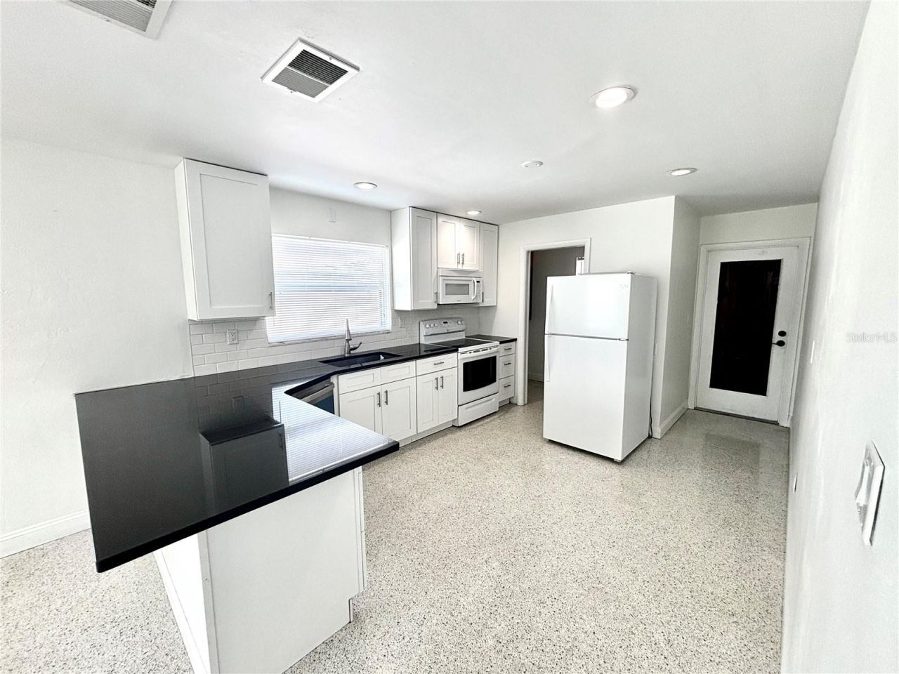 2035 36th Avenue N, Saint Petersburg, FL 33713 Photo