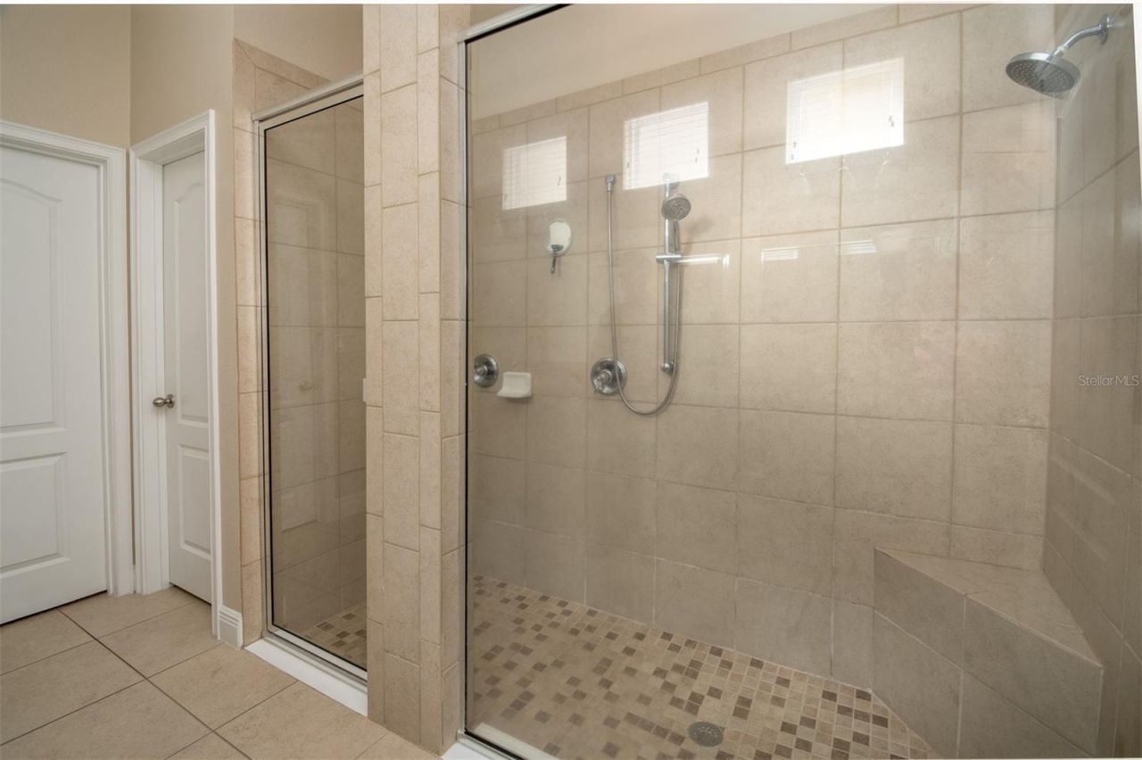11604 Quiet Forest Drive, Tampa, FL 33635 Photo
