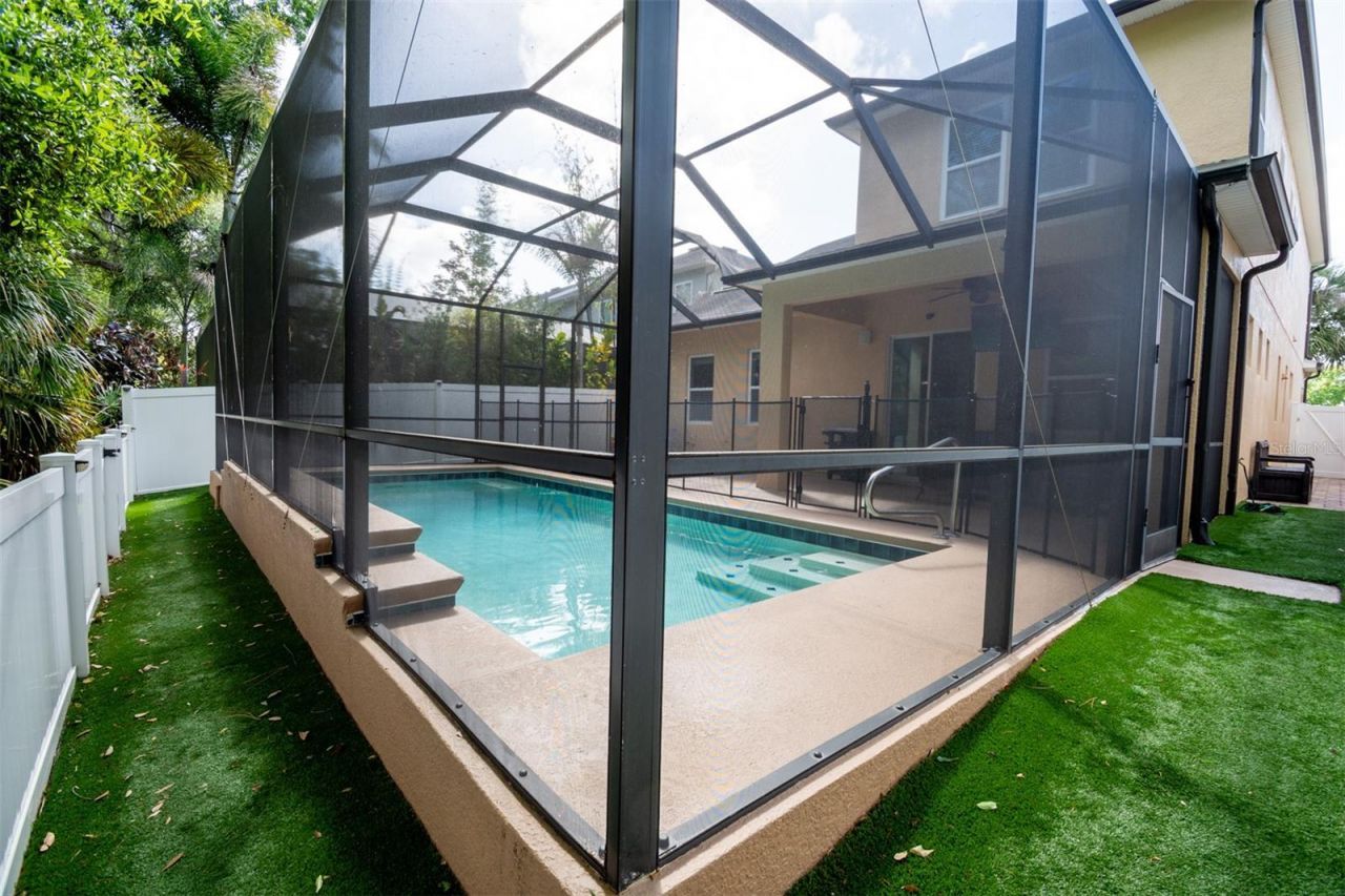 11604 Quiet Forest Drive, Tampa, FL 33635 Photo