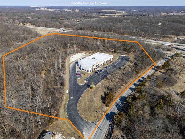 00 County Road 292, Bowling Green, MO 63334