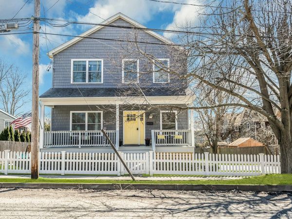 215 North Street, Greenport, NY 11944
