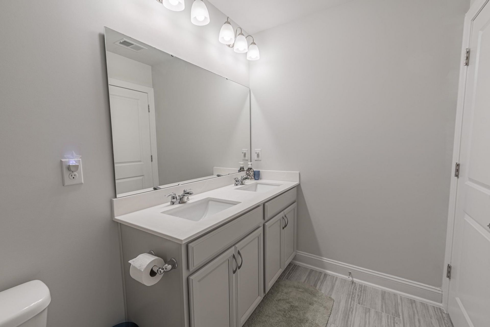 2785 Stellar Loop Photo 26