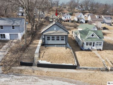 4930 N 33rd Avenue , Omaha, NE 68111