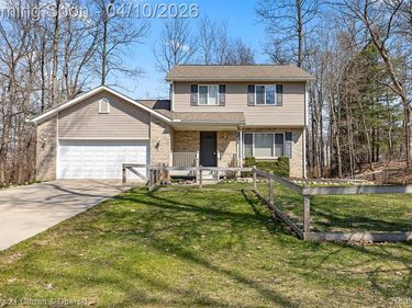 7545 Herbst Road, Genoa Twp, MI 48114