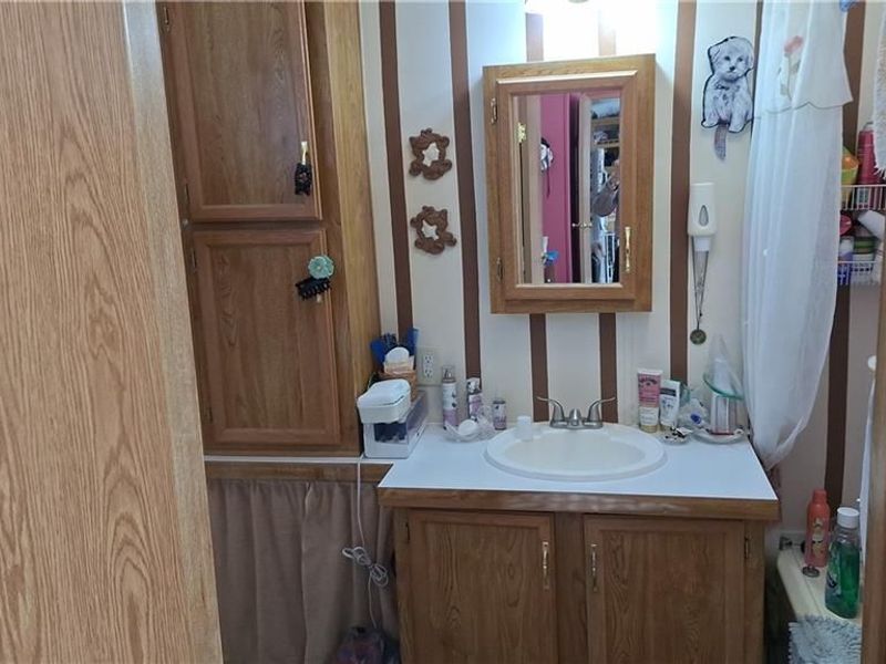 5331 Silverdome Drive, Dayton, OH 45414 Photo 2