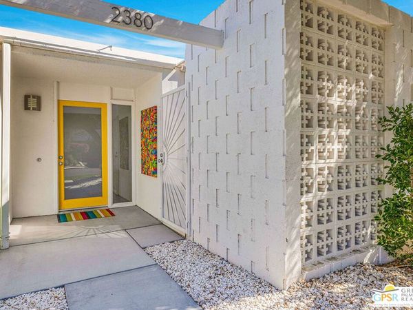 2380 S Sky View Drive, Palm Springs, CA 92264
