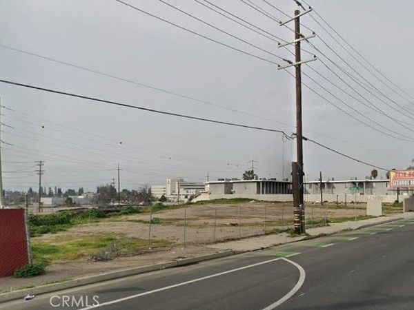 3207 Union, Bakersfield, CA 93305