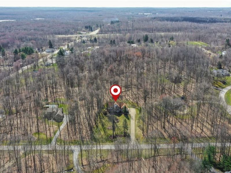 11779 Derbyshire Lane, Chagrin Falls, OH 44023 Photo 47