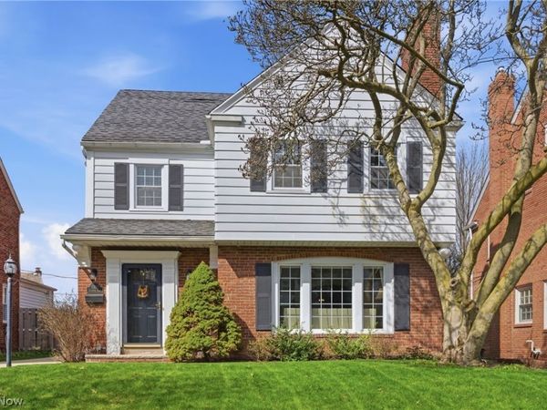 2552 Channing Road, University Heights, OH 44118