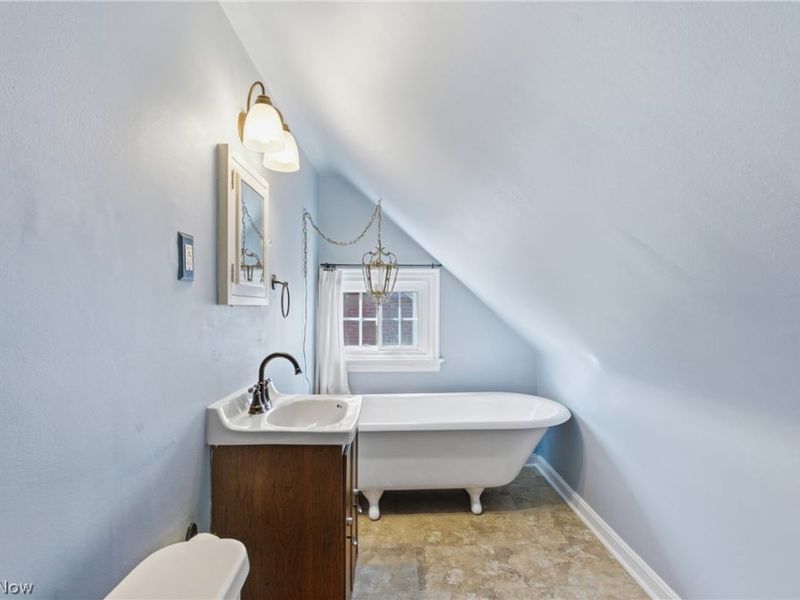 2552 Channing Road, University Heights, OH 44118 Photo 22