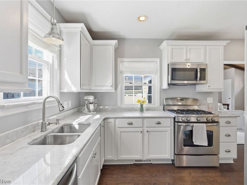 2552 Channing Road, University Heights, OH 44118 Photo 7