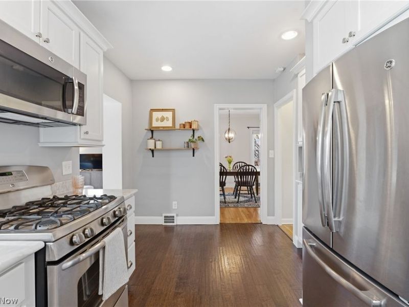 2552 Channing Road, University Heights, OH 44118 Photo 8