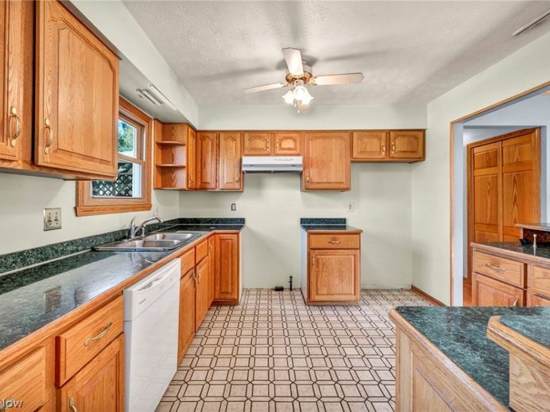 4795 Fishcreek Road, Stow, OH 44224 Photo 11