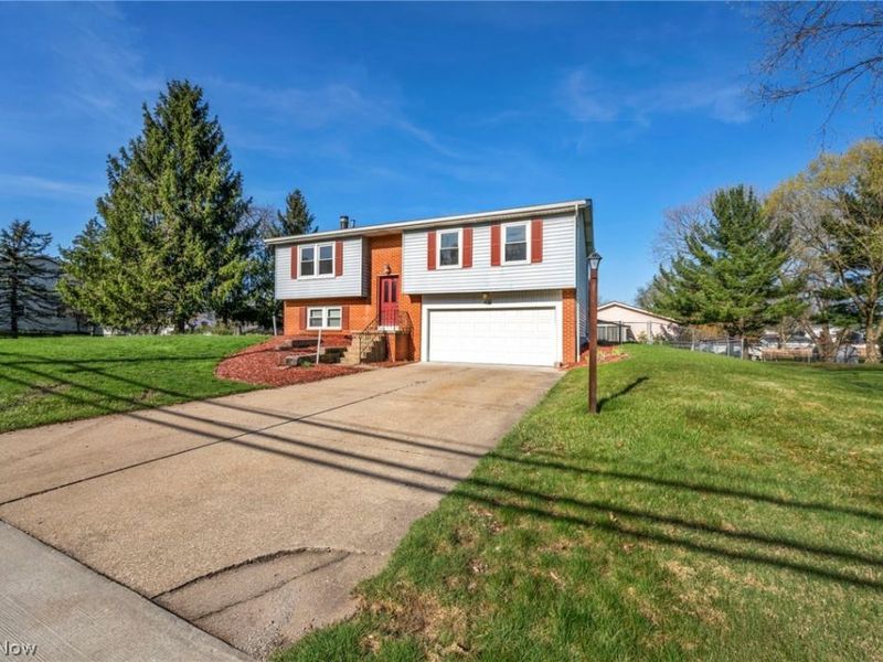 4795 Fishcreek Road, Stow, OH 44224 Photo 2