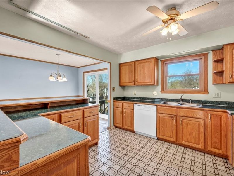 4795 Fishcreek Road, Stow, OH 44224 Photo 8