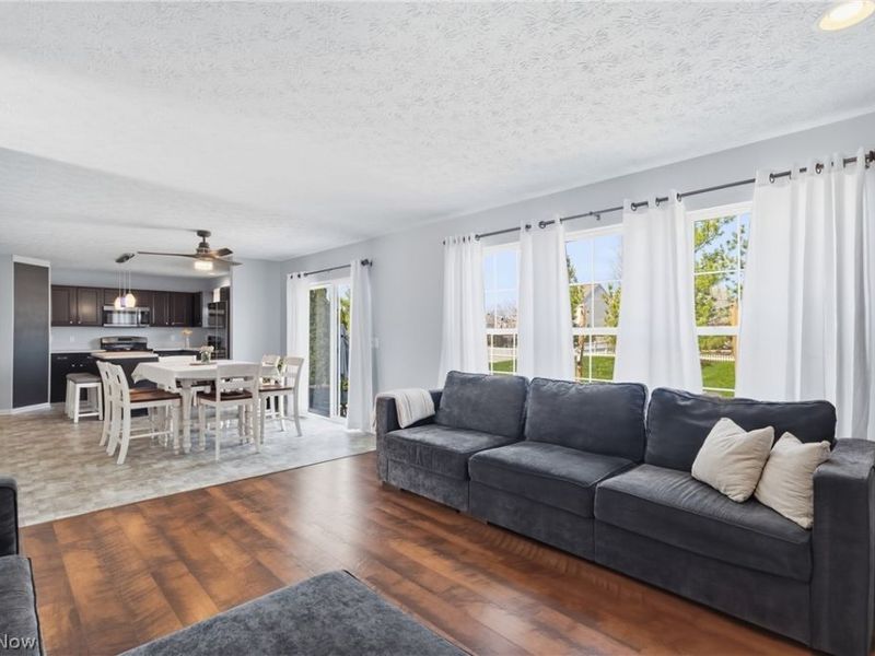 6258 Dogwood Lane, North Ridgeville, OH 44039 Photo 7