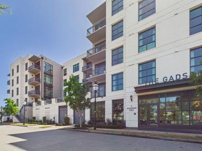 5 Gadsdenboro Street, Unit Apt 212, Charleston, SC 29401
