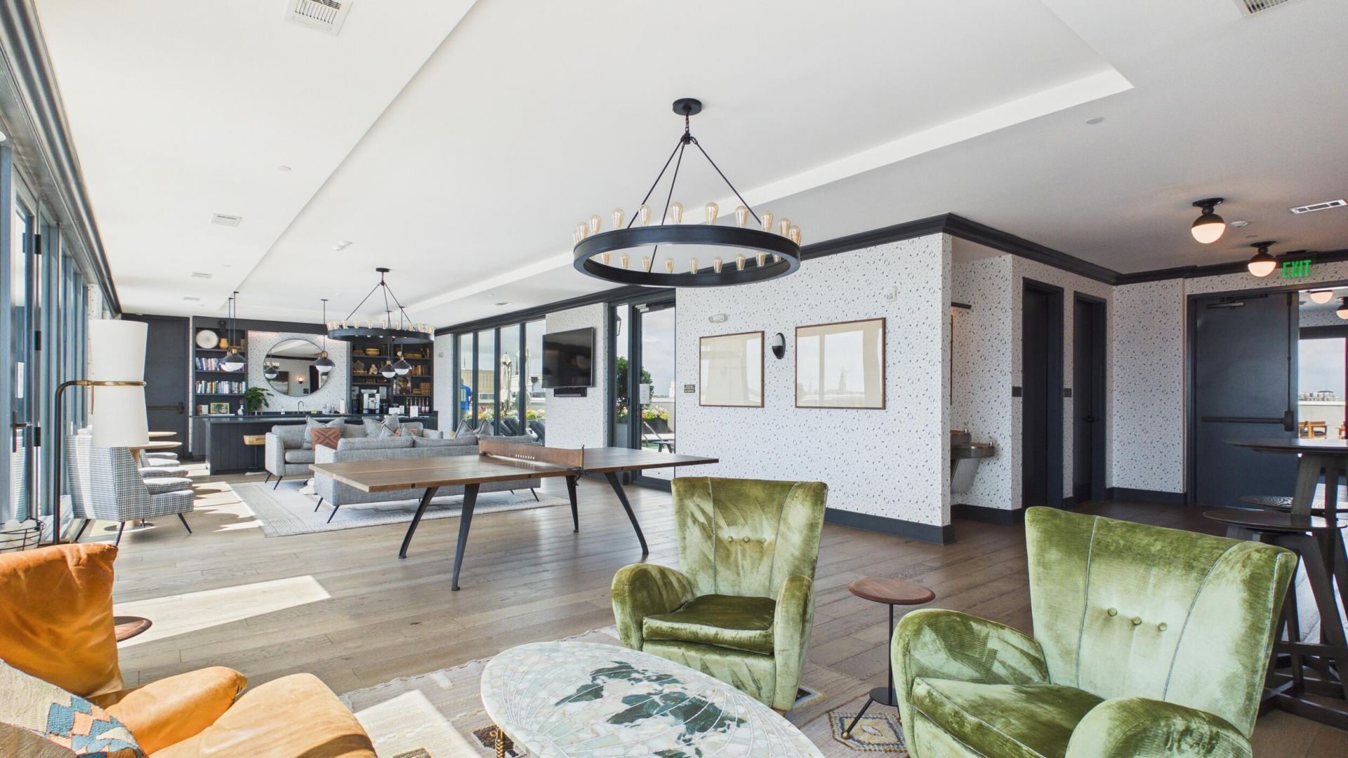 5 Gadsdenboro Street Photo 28