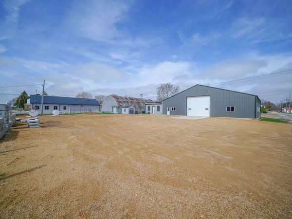 109 E Locust St, Polo, IL 61064