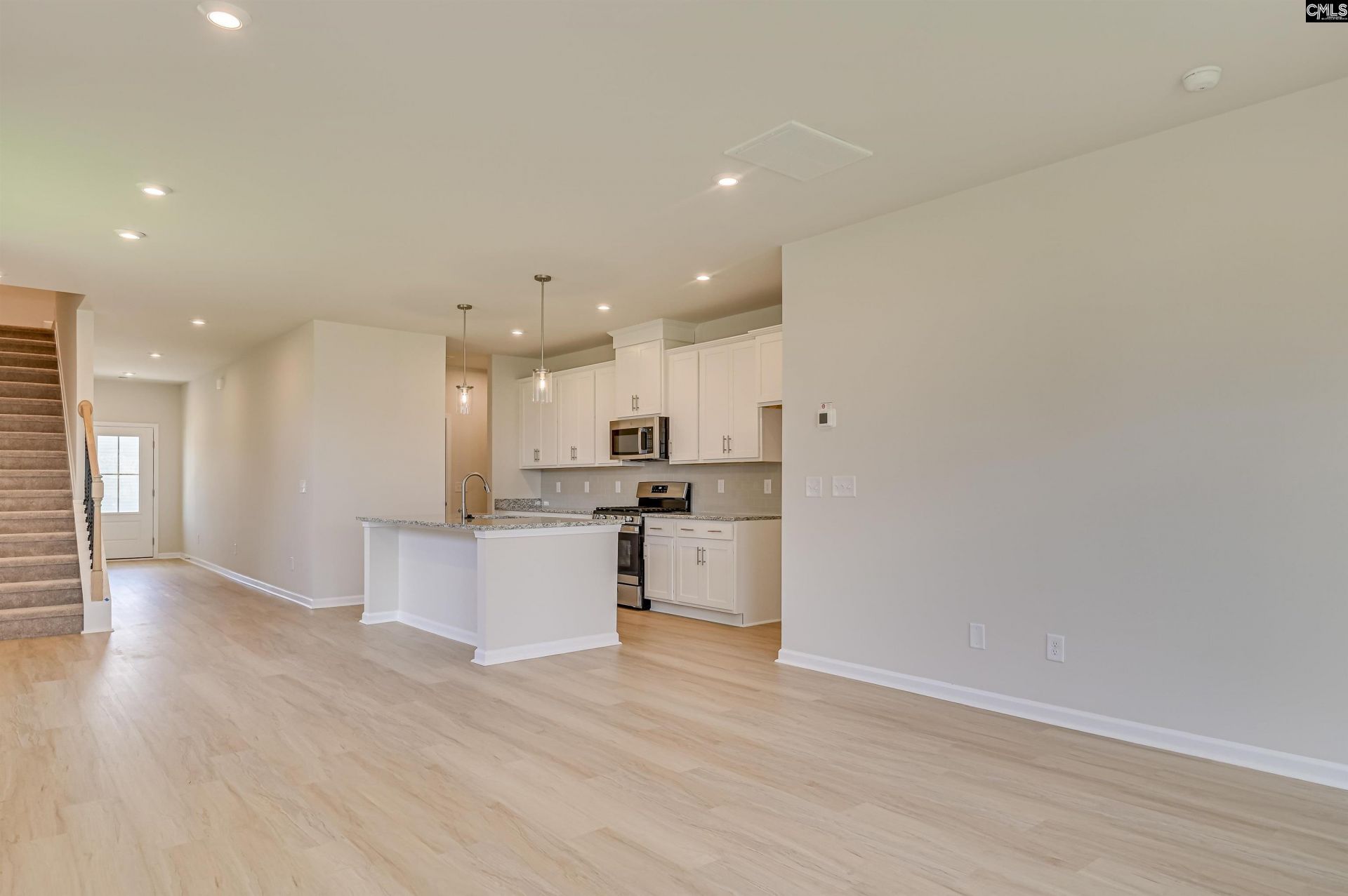 838 Huxley Lane  Photo 13