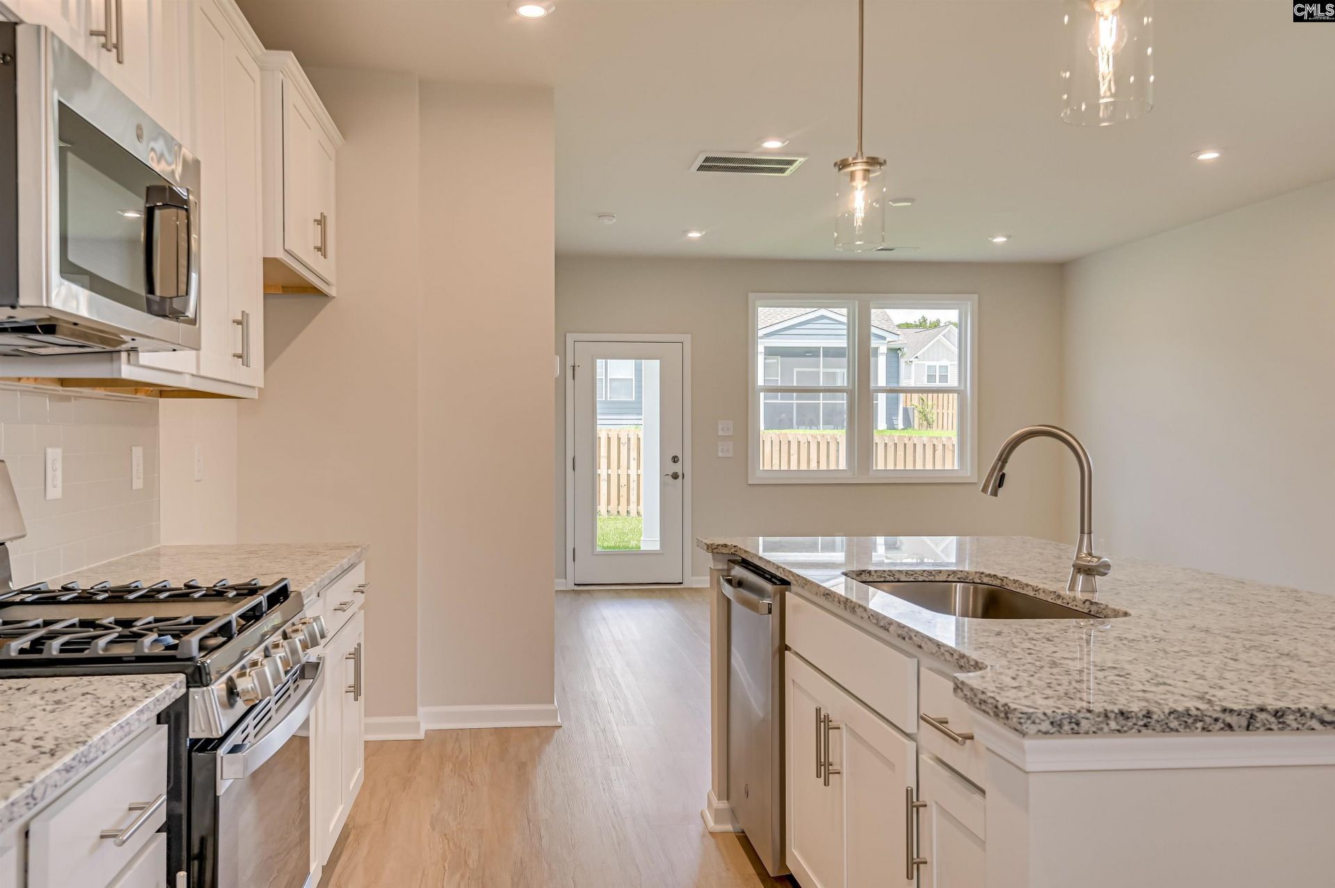 838 Huxley Lane  Photo 16