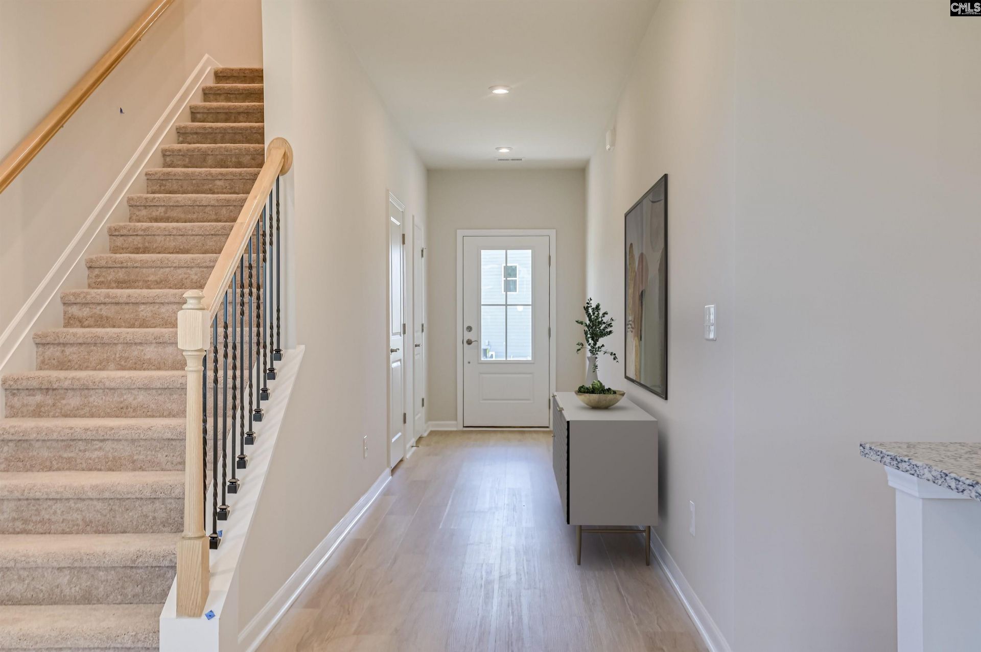 838 Huxley Lane  Photo 4