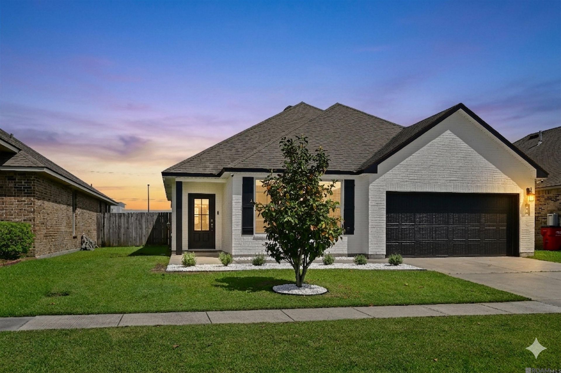 7516 Cherrybark Oak Dr, Gonzales, LA 70737 Main Photo