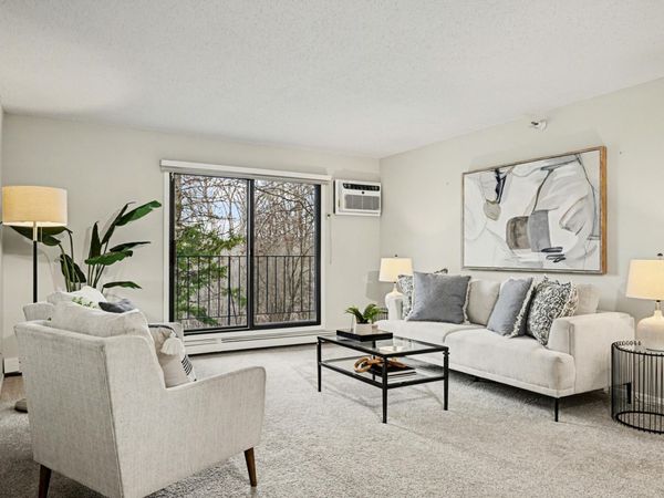 5645 Green Circle Drive , Unit 111, Hopkins, MN 55343