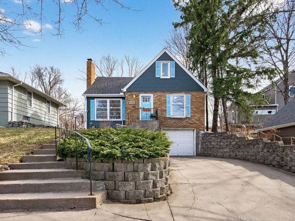 1890 Yorkshire Avenue, Saint Paul, MN 55116