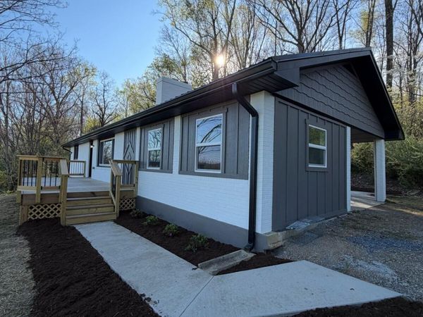 85 Little Paws LN, Buchanan, VA 24066