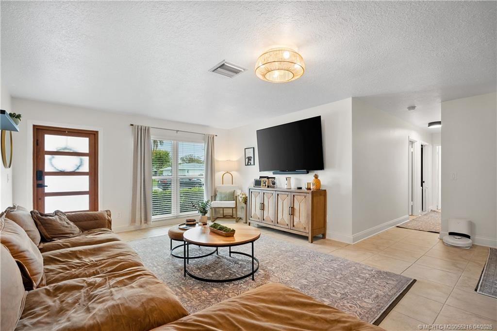 1003 NW 16th Place, Stuart, FL 34994 Photo