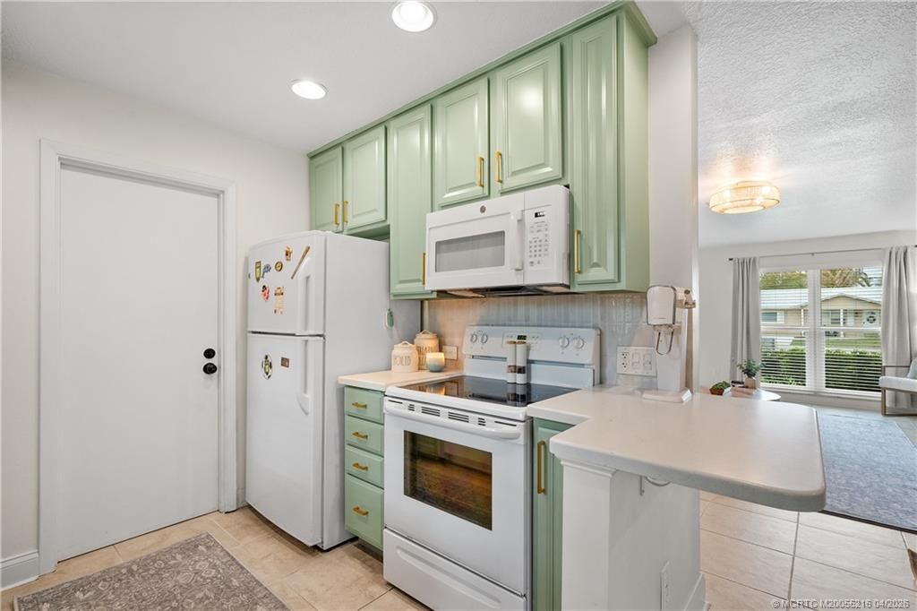 1003 NW 16th Place, Stuart, FL 34994 Photo