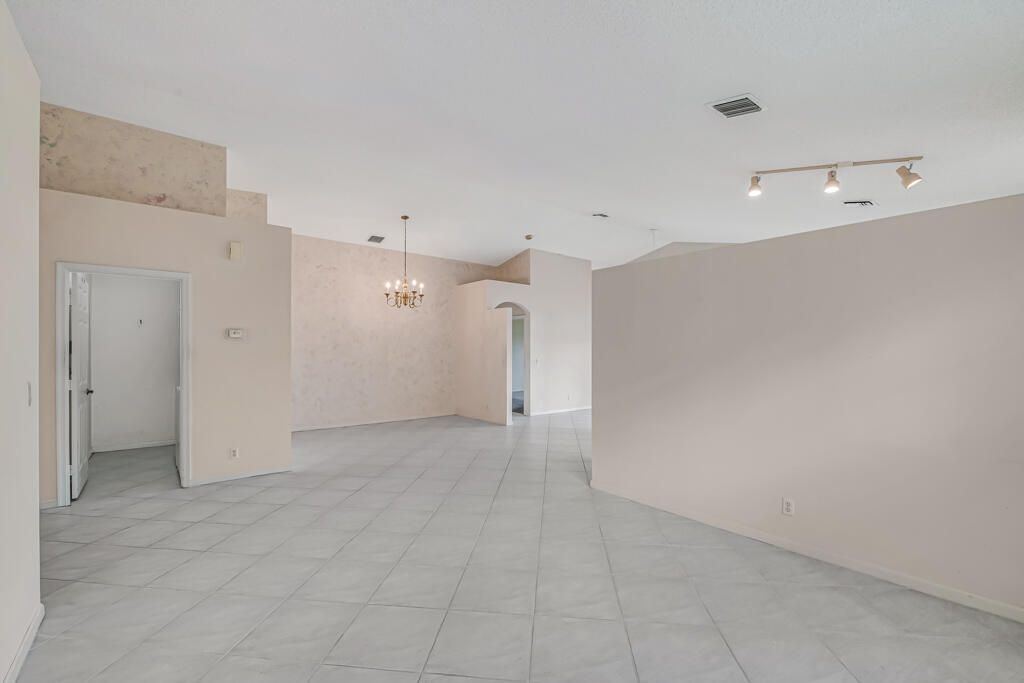 9512 Honeybell Circle, Boynton Beach, FL 33437 Photo