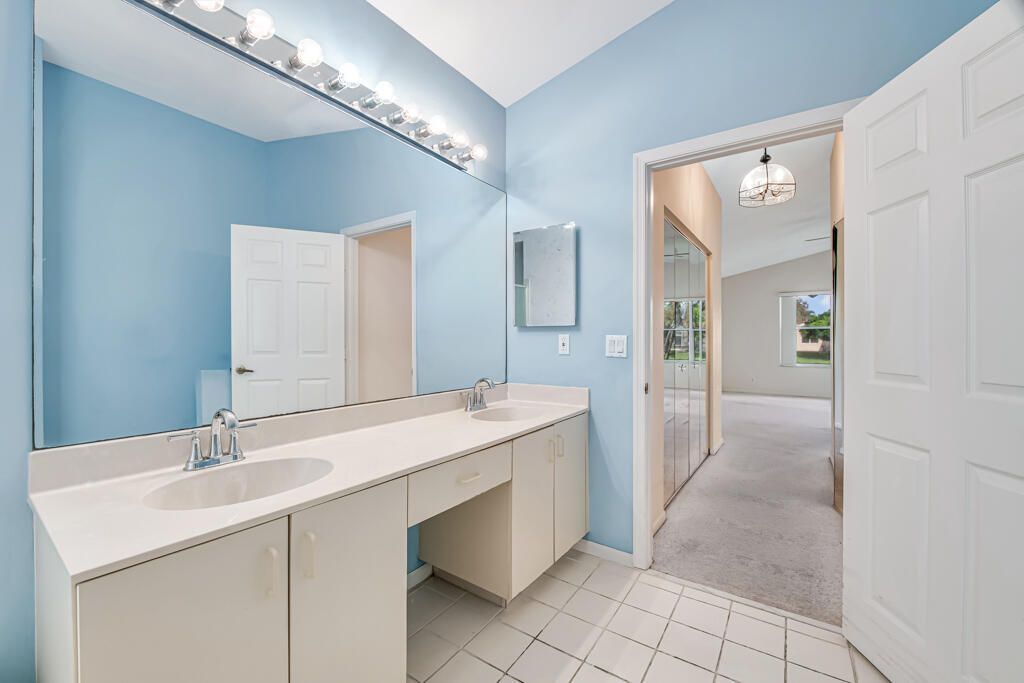 9512 Honeybell Circle, Boynton Beach, FL 33437 Photo