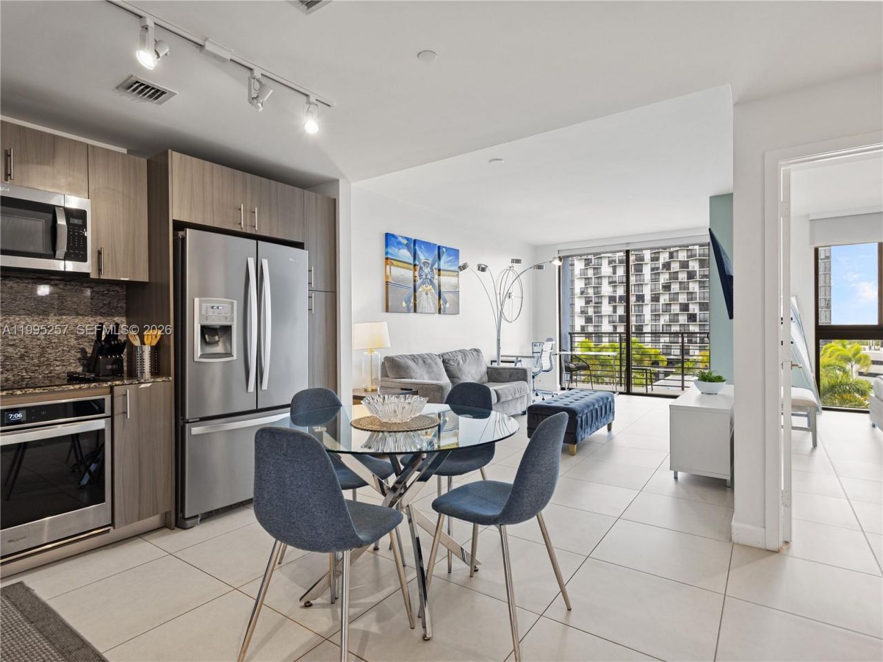 5350 NW 84th Ave , Unit 614, Doral, FL 33166 Photo