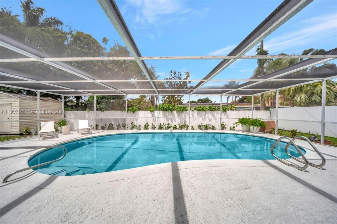 15010 NE 7th Ave, Miami, FL 33161 Photo