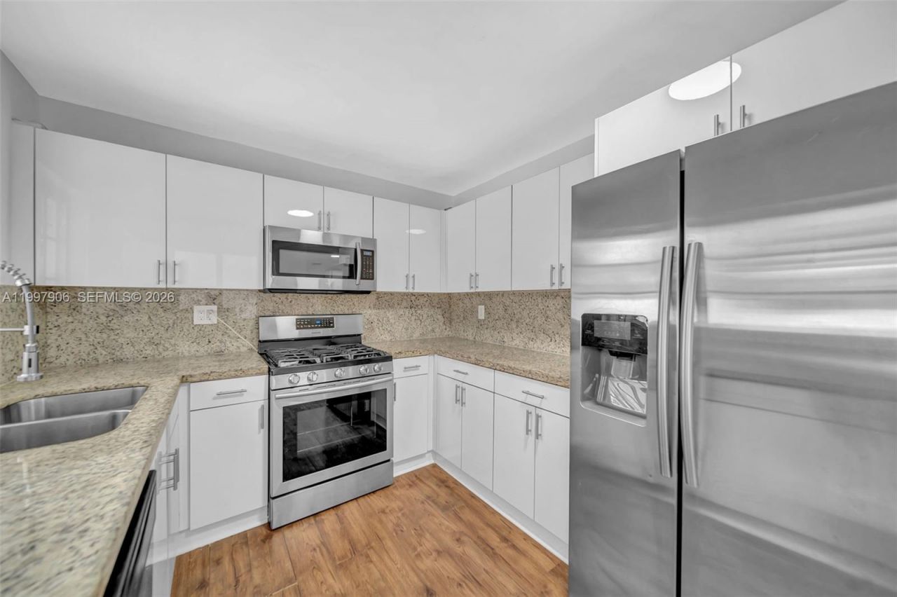 15010 NE 7th Ave, Miami, FL 33161 Photo