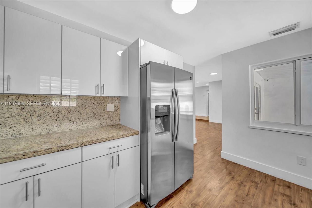15010 NE 7th Ave, Miami, FL 33161 Photo