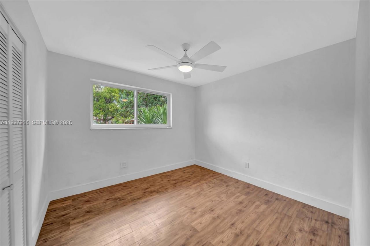 15010 NE 7th Ave, Miami, FL 33161 Photo