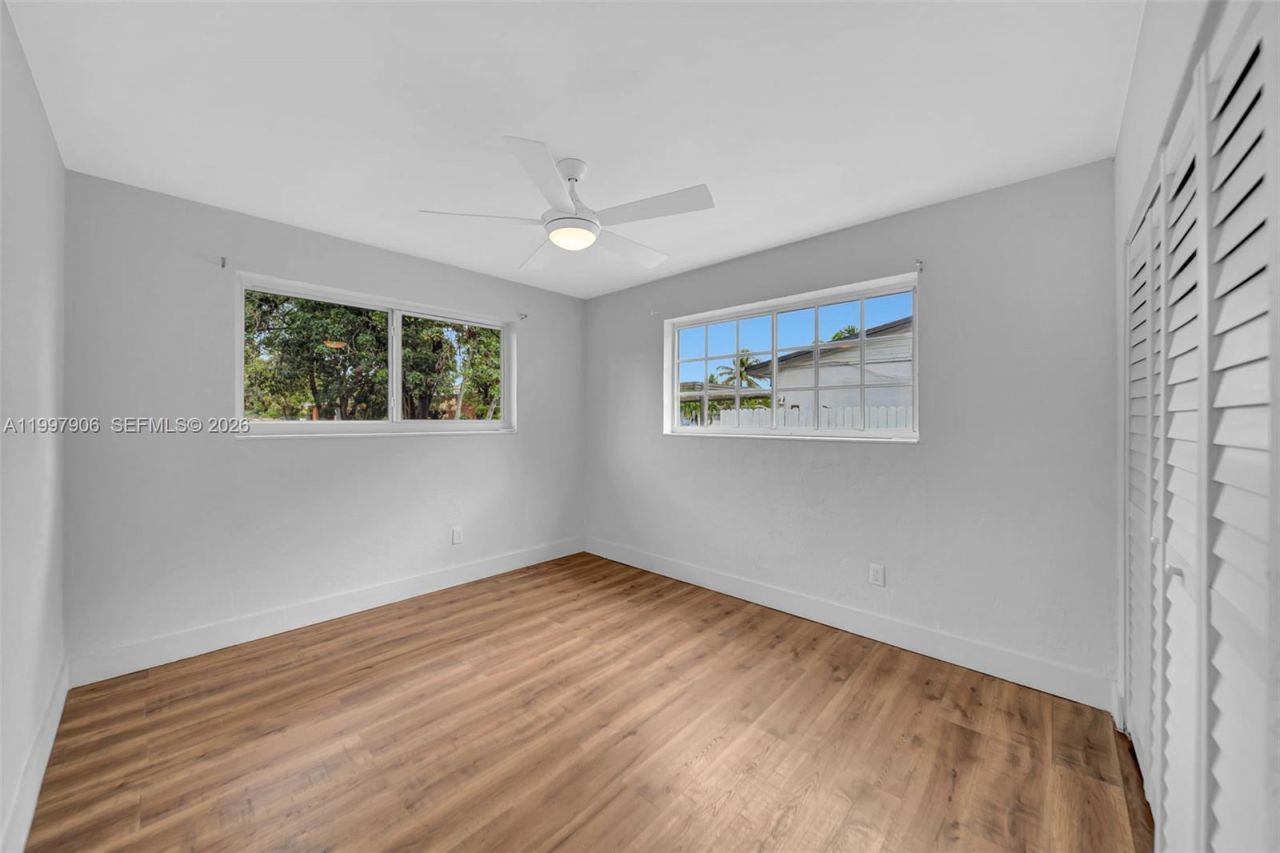 15010 NE 7th Ave, Miami, FL 33161 Photo