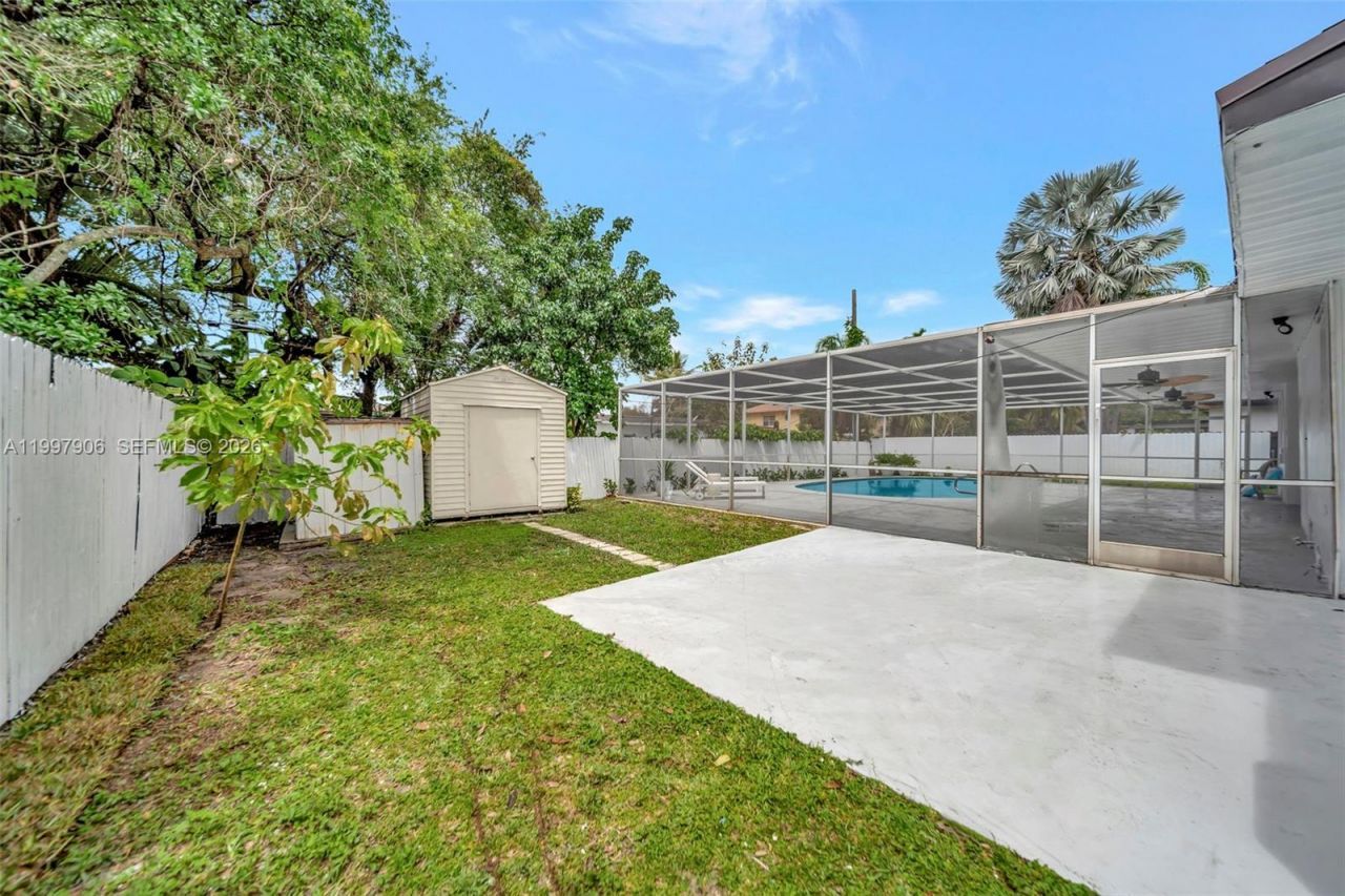 15010 NE 7th Ave, Miami, FL 33161 Photo