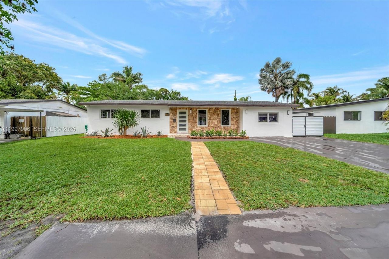 15010 NE 7th Ave, Miami, FL 33161 Photo